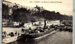 PARIS - Le Port Saint Nicolas Péniche///    ALB  1 ///   32 - La Seine Et Ses Bords