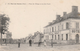 18 - DUN SUR AURON - Place De L' Etape Et Rue Des Ponts - Dun-sur-Auron