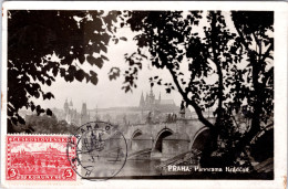 Praha , Panorama Hradcan (sent 1942 - Both Czech And Böhmen & Mähren Stamps) - Tchéquie