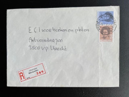 NETHERLANDS 1984 REGISTERED LETTER ARNHEM MIDDELGRAAFLAAN TO UTRECHT 26-09-1984 NEDERLAND AANGETEKEND - Cartas & Documentos