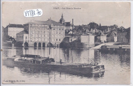 GRAY- LES GRANDS MOULINS- UNE PENICHE - Gray