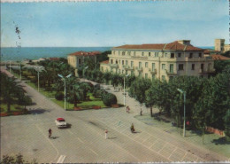 32747 - Italien - Marina Di Massa - Piazza F. Betti - 1957 - Massa