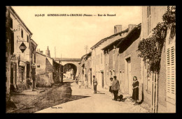 55 - GONDRECOURT-LE-CHATEAU - RUE DE BONNET - GARAGE RENAULT - POMPE A ESSENCE PURFINA - EDITEUR VARIN - Gondrecourt Le Chateau