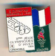 Pin's 32 X 32 Mm  X° Jeux Olympiques D'Hiver De Grenoble 1968 émis à L'occasion Des Jeux Olympiques D'Atlanta 1996 - Jeux Olympiques