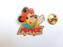 Beau Pin's , Disney , Minnie - Disney