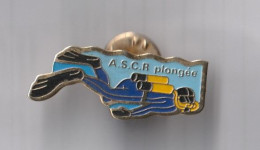 PIN'S THEME SPORTS / PLONGEE ASCR  ASSOCIATION CHEMINOT  DE LA ROCHELLE - Buceo