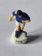 Fève / Fèves 1998 Foot Pays Divers  Italie (T 3160) - Deportes