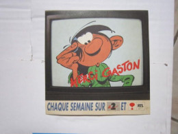 AUTOCOLLANT GASTON  CHAQUE SEMAINE SUE A2 MERCI GASTON - Gaston