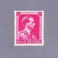 1940 Nr 528** Zonder Scharnier, Koning Leopold III,open Kraag. - 1936-51 Poortman