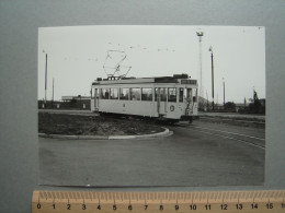 Photo Cliché J. BAZIN - Saint Ghislain - Avenue De La Gare - Arrière Plant église De Hornu - Tram - Tramway - Ligne 11 - Saint-Ghislain