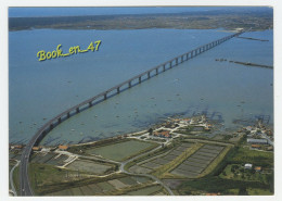 Delcampe - {86973} 17 Charente Maritime Le Chapus , Le Viaduc Reliant Bourcefranc Le Chapus à L' Ile D' Oléron - Puentes