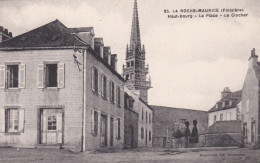 LA ROCHE-MAURICE -29- Haut-bourg - La Place - Le Clocher -  - 16-03-24 - La Roche-Maurice