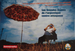 Carte Postale Cart'Com (2006) Artazart - Festival Lomographique - Les Grandes Dames De L'argentique Contre-attaquent - Oggetti D'arte