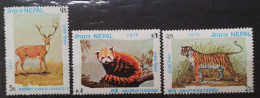 Nepal 1975 Wildlebende Säugetiere Mi 319/21** - Nepal