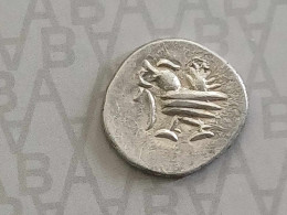 CAMBODGE / CAMBODIA/ Coin Silver Khmer Antique With Very High Silver Content - Cambodja