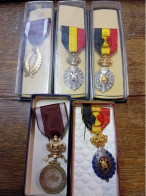 Lots De 5 Médailles - Profesionales / De Sociedad