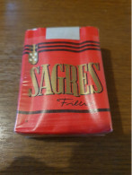 Ancien Paquet De Cigarettes Pour Collection Sagres Filtro  Intact - Autres & Non Classés