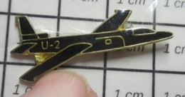 216A Pin's Pins : BEAU ET RARE / AVIATION / AVION ESPION CIA U-2 USAF BLACKBIRD - Avions