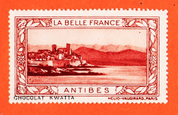 36981 / ⭐ ◉ ANTIBES 06-Alpes Maritimes Pub Chocolat KWATTA Vignette Collection BELLE FRANCE HELIO-VAUGIRARD Erinnophilie - Turismo (Viñetas)