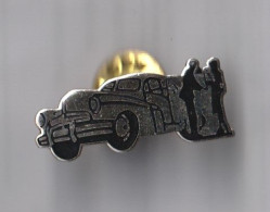 PIN'S THEME  CINEMA  MISS DAISY  ET SON CHAUFFEUR  CADILLAC - Films