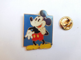 Beau Pin's , Disney , Mickey , Doré - Disney