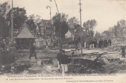 CPA ( Catastrophe)  Incendie Dans L Expo De Bruxelles 1910 Les Bureaux De Direction (b.bur Theme) - Catastrofi