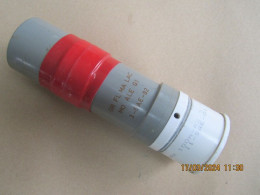 Grenade Lacry Mle G1 Avec Son Propulseur à Retard De 100 Mètres ( Inerte ) - Equipaggiamento