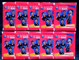 VIGNETTES PANINI - 10 POCHETTES SCELLÉES " AU PLUS PRÈS DES BLEUS " EURO 2020 - Edizione Francese