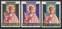 Vatican 182-184 Hinged. Michel 220-222. Canonization Of Pope Pius X, 1954. - Neufs