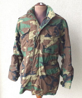 Giaccone Vintage Field Jacket M-65 Woodland Originale U.S. Army Anni '80 Tg. SL - Uniformes