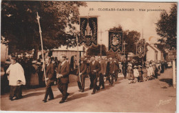 CLOHARS CARNOET  UNE PROCESSION - Clohars-Carnoët