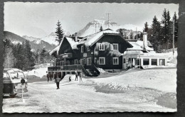 Les Paccots/ Hotel Chaine De Lys/ Autobus - Châtel-Saint-Denis