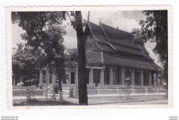 LAOS Une Des Plus Grande Pagode Où Repose Bouddha VOIR DOS - Laos