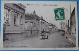 Cpa D Ailly Sur Somme La Mairie Et Les Ecoles - Ailly Sur Noye