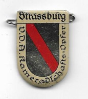 Y23105/ VDA Abzeichen Wappen Strassburg  - Autres & Non Classés