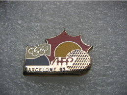 Pin's Des Jeux Olympiques De Barcelone En 92 Sponsorisé Pas L'AFP. - Olympic Games