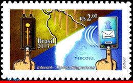 Ref. BR-3243 BRAZIL 2013 COMPUTERS, INTEGRATIVE NETWORKS,, MERCOSUL, INTERNET, MAPS, MNH 1V Sc# 3243 - Informática