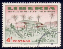 572 Liberia Enfants Children Balançoire Swing Toboggan (LBA-161) - Unclassified