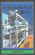 573 Libye 15 Ans Revolution Industry Industrie MNH ** Neuf SC (LBY-34b) - Factories & Industries