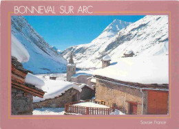 73 - Bonneval Sur Arc - Près De L'église - Hiver - Neige - CPM - Flamme Postale - Voir Scans Recto-Verso - Bonneval Sur Arc