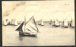 PORT EN BESSIN " La Sortie Des Barques "   1917 - Port-en-Bessin-Huppain