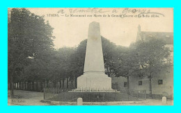 A936 / 021 93 - STAINS Monument Aux Morts De La Grande Guerre Et La Belle Allée - Stains