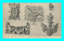 A917 / 483  Musée Des Arts Décoratifs Appliques En Bronze Epoque Louis XVI - Objets D'art