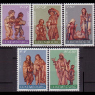 LUXEMBOURG 1971 - Scott# B282-6 Wooden Statues Set Of 5 MNH - Unused Stamps