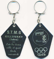 Porte-clefs Métallique S.T.M.G. GILLONNAY - PERGYL  Xèmes Jeux Olympiques D'Hiver De GRENOBLE 1968  Olympic Games 68 - Sonstige & Ohne Zuordnung