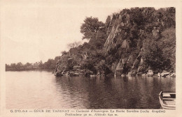 FRANCE - Cour De Tazenat - Curiosité D'Auvergne - La Roche Servière (roche éruptive) - Carte Postale Ancienne - Autres & Non Classés