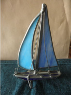 Vintage Bateau En Métal Et Verre Fait Main - Verre & Cristal