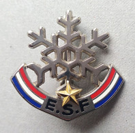 - Broche. Insigne. Ski. ESF - 1 étoile - - Sports D'hiver