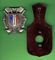 INSIGNE EMAIL GRAND FEUX FEDERATION DES SAPEURS POMPIERS DE LA REPUBLIQUE FRANCAISE MEMBRE ACTIF SAPEUR POMPIER - Pompiers