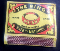 Egypt, The Ring Match Box, Imported From Sweden - Luciferdozen